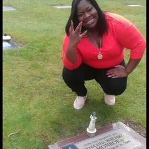 Meet your Posher, Layloni